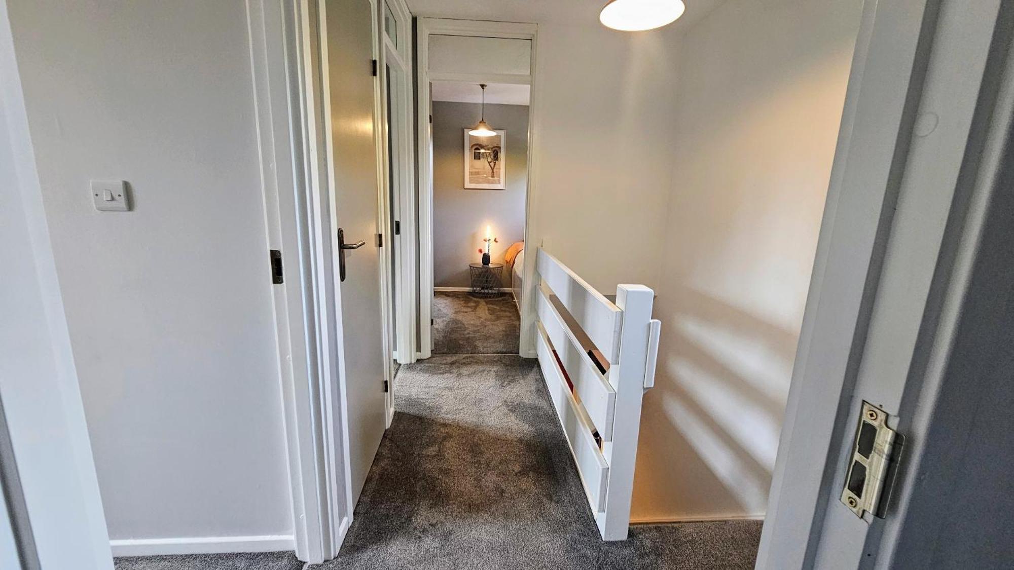 Grassmere - 3 Bed House With Private Garden Horley Luaran gambar
