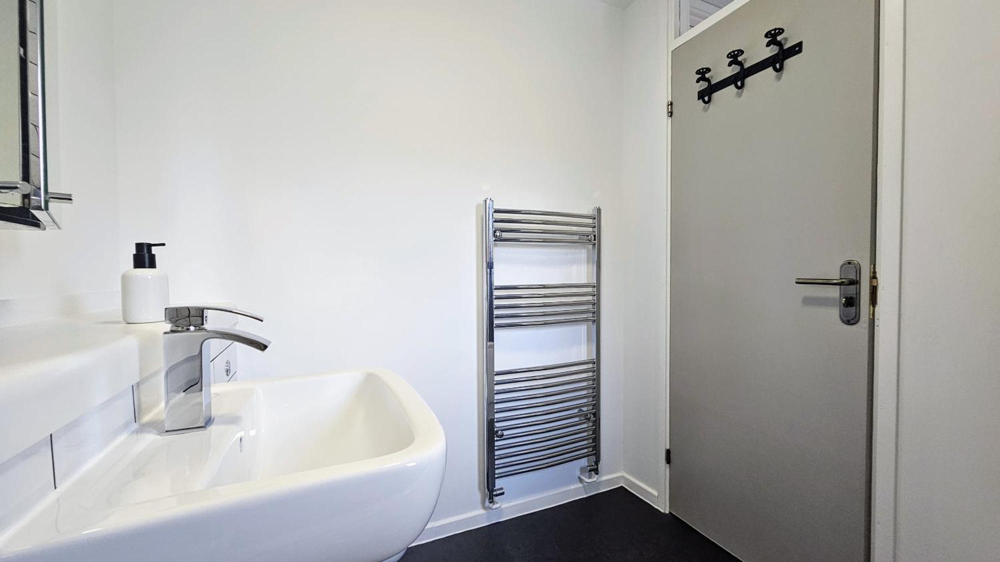 Grassmere - 3 Bed House With Private Garden Horley Luaran gambar